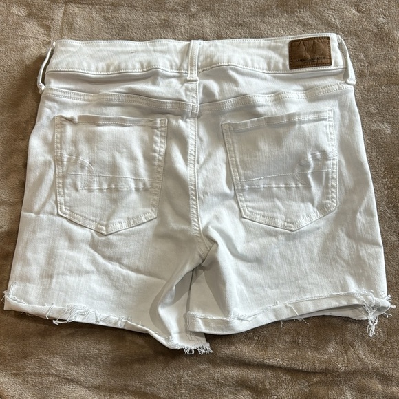 American Eagle Outfitters Ne(x)t Level Stretch X Midi Shorts White size 6 frayed - Picture 9 of 10